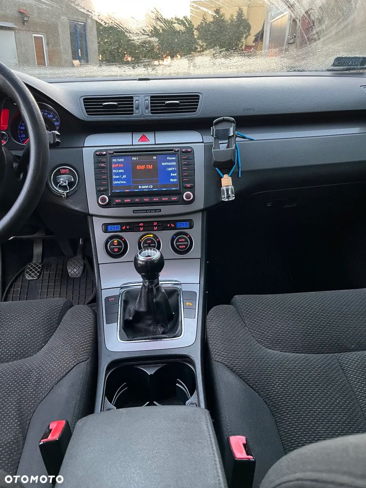 Volkswagen Passat 2.0 TDI Comfortline - 1