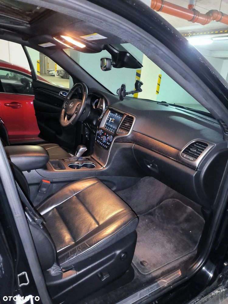 Jeep Grand Cherokee 3.6 V6 Overland Summit - 19