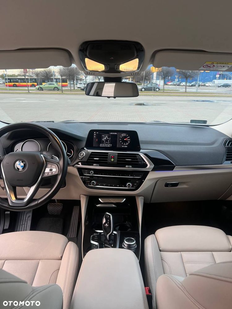 BMW X4 xDrive20d - 11