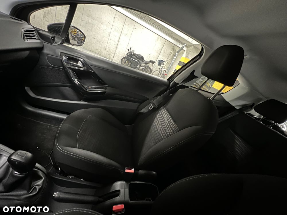 Peugeot 208 1.0 PureTech Access - 31