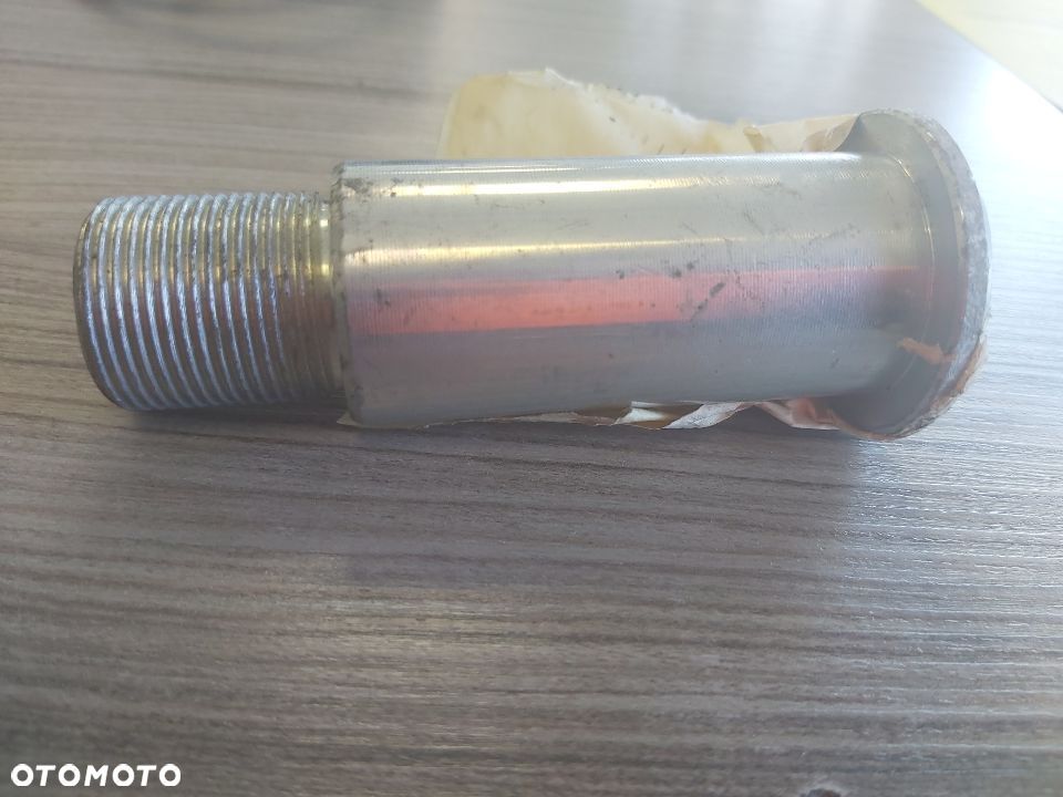 Oś piasty talerza LEMKEN Heliodor 4550310 - 1