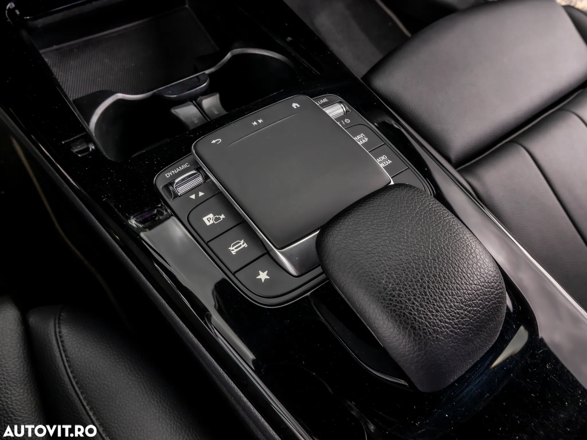 Mercedes-Benz A 250 e 8G-DCT Advanced Progressive - 34