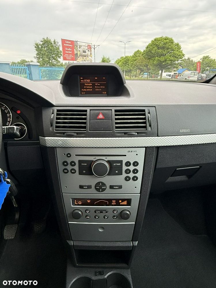 Opel Meriva - 8