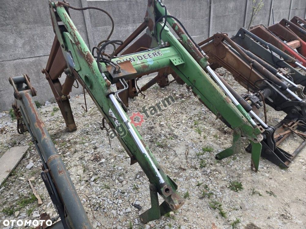 Ładowacz czołowy John Deere - 3