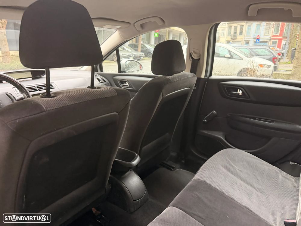 Citroën C4 1.6 HDi Business - 16