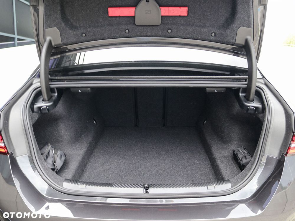BMW Seria 5 - 21