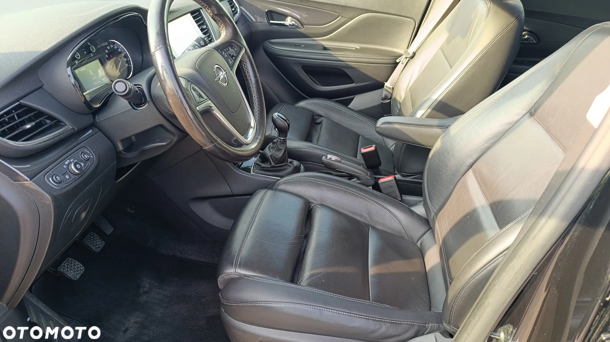 Opel Mokka X 1.4 T Design Line S&S - 11