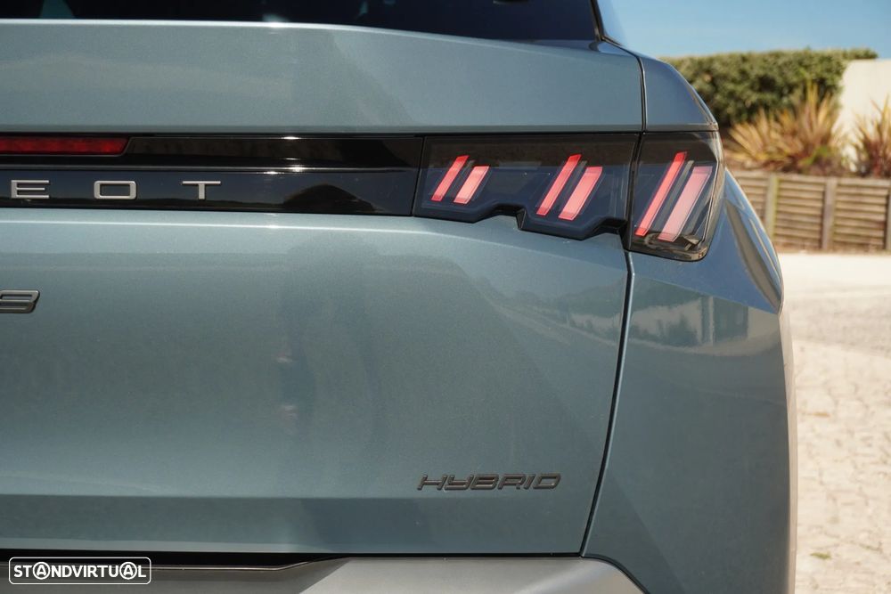 Peugeot 3008 1.2 Hybrid Allure e-DCS6 - 30