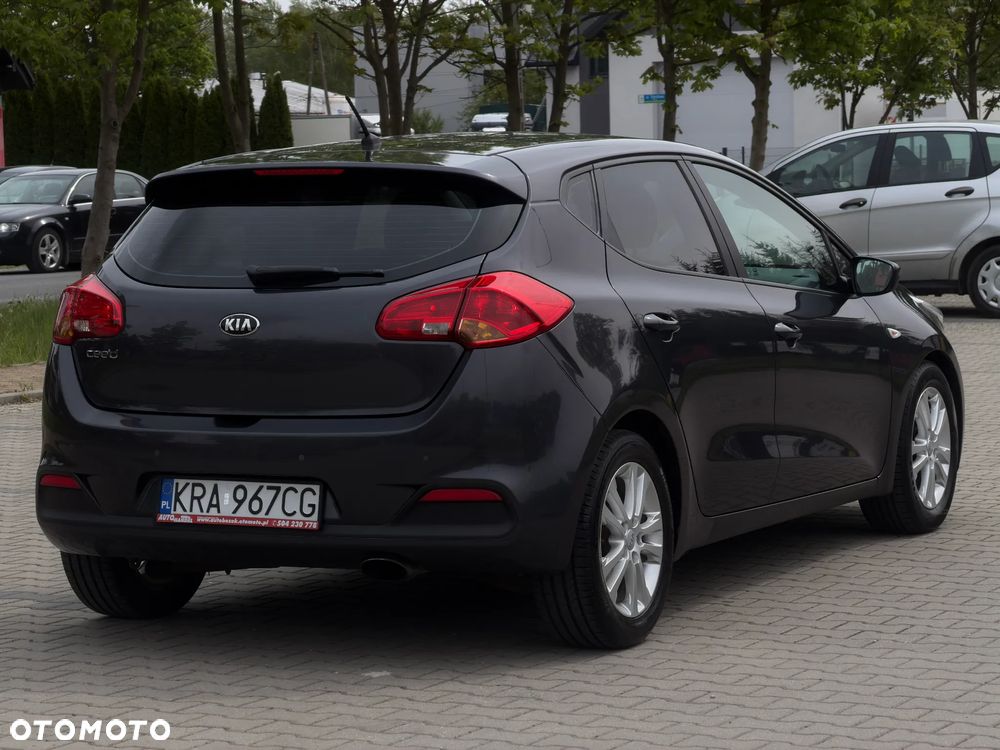 Kia Ceed 1.4 CVVT Attract plus - 7