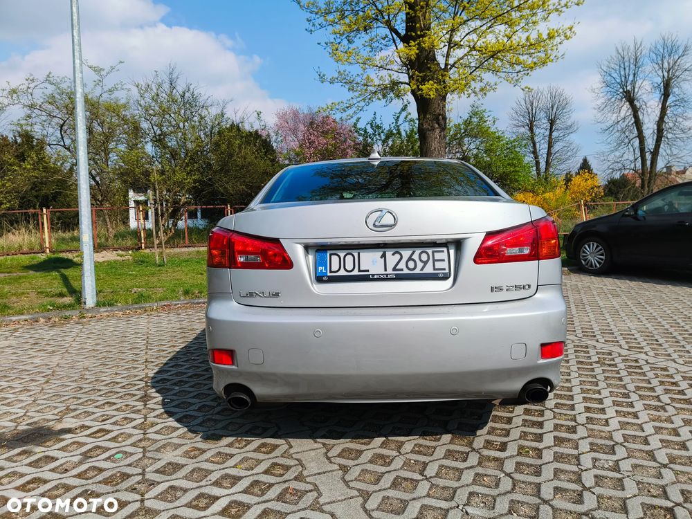 Lexus IS 250 Prestige - 6