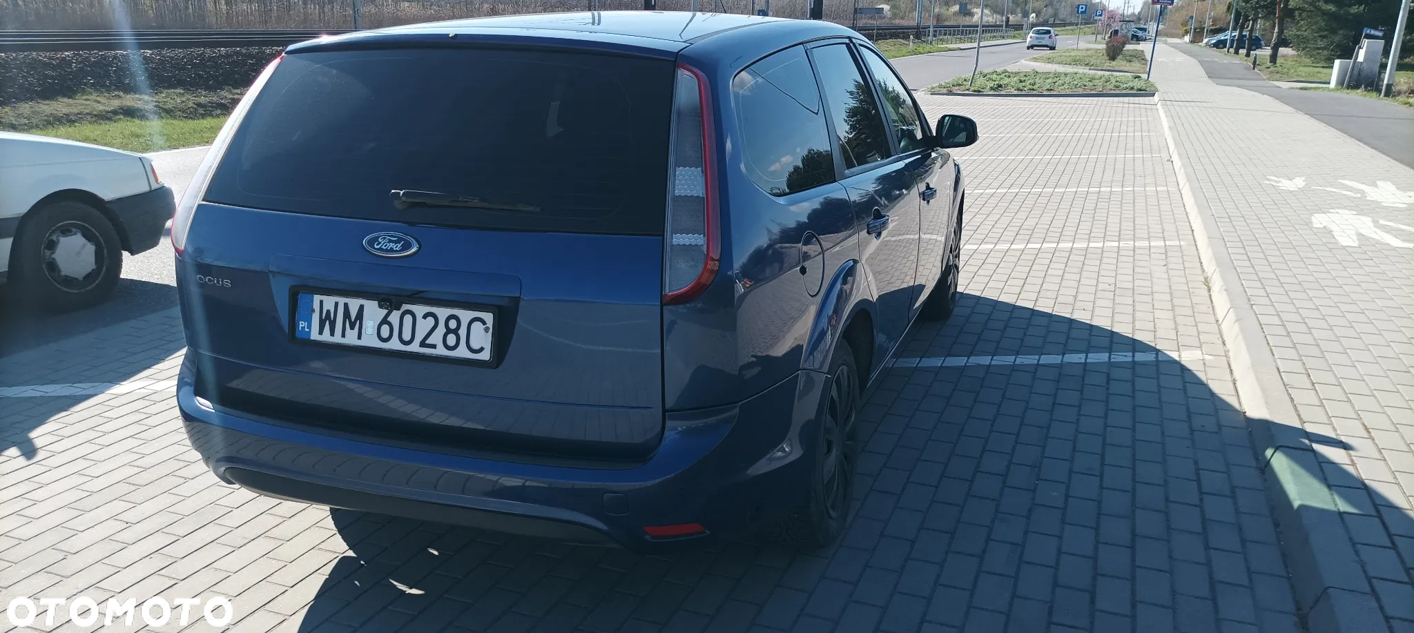 Ford Focus 1.6 16V Titanium - 4
