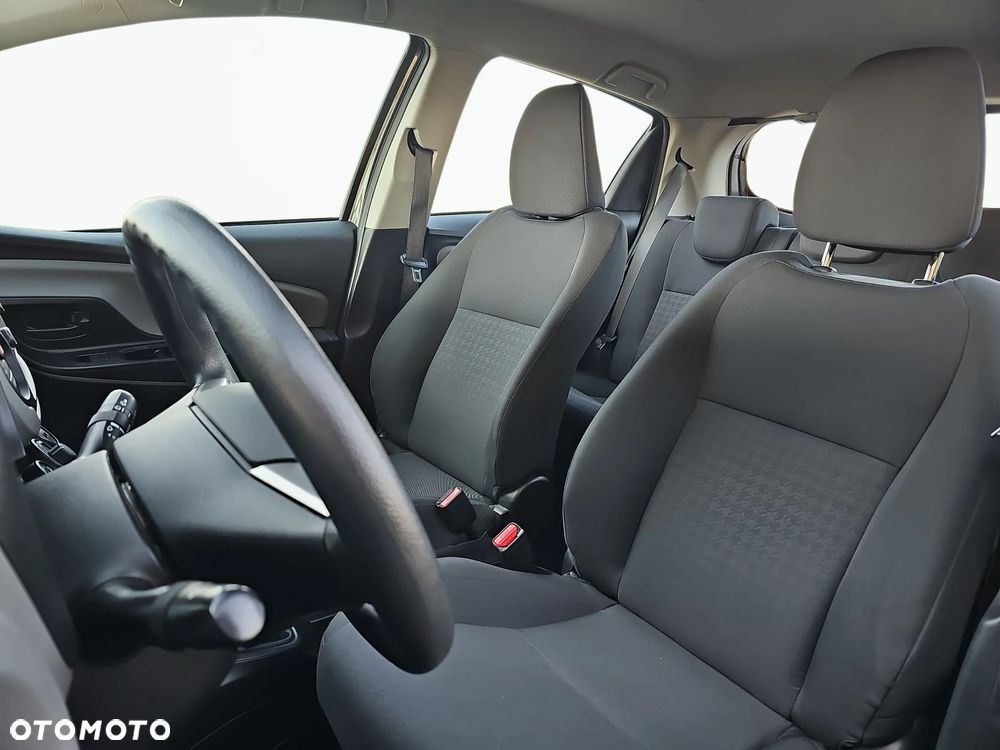 Toyota Yaris 1.0 Active - 12
