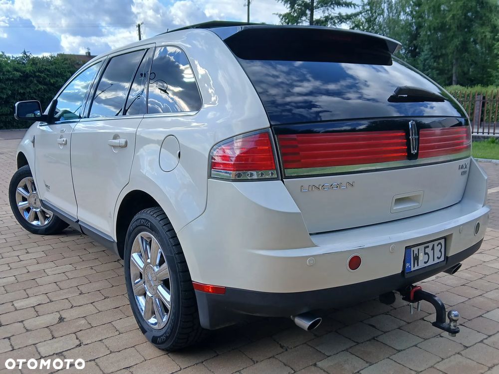 Lincoln MKX - 2