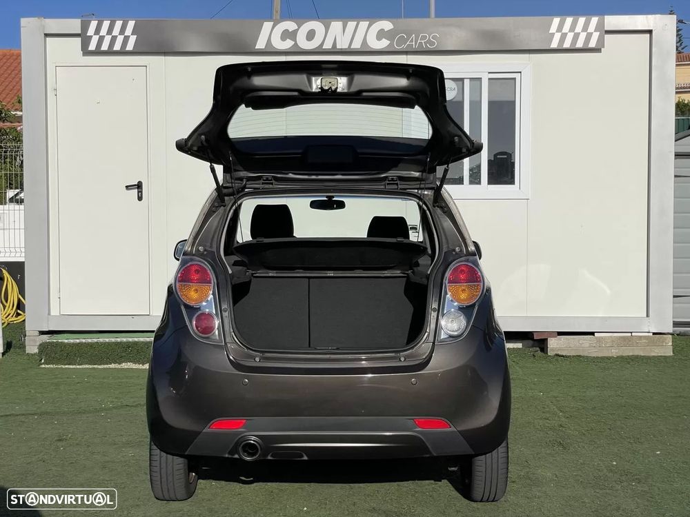 Chevrolet Spark 1.2 LT - 12