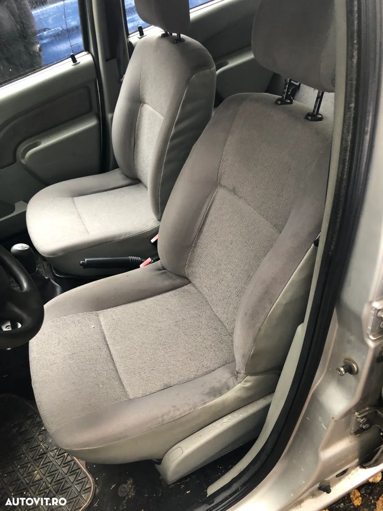 Dezmembrez Dacia Logan 1 gri 2007 1,5 DCI Euro 4 TED69 - 12