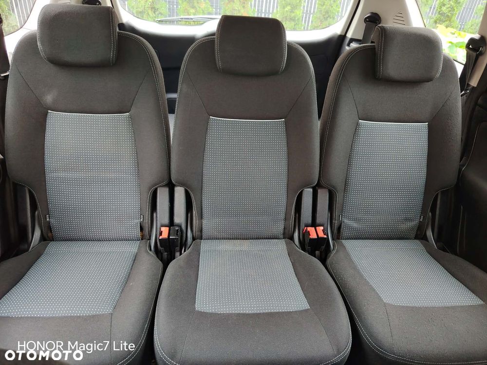 Ford S-Max 2.0 TDCi Titanium - 26