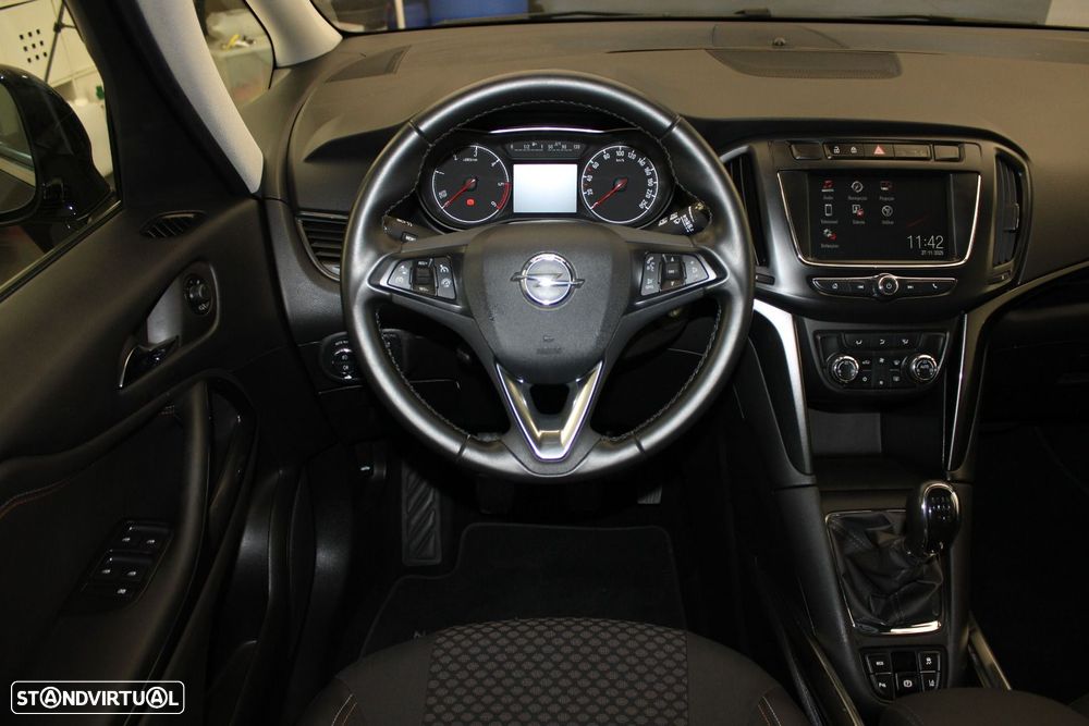 Opel Zafira 1.6 CDTi Innovation S/S - 10
