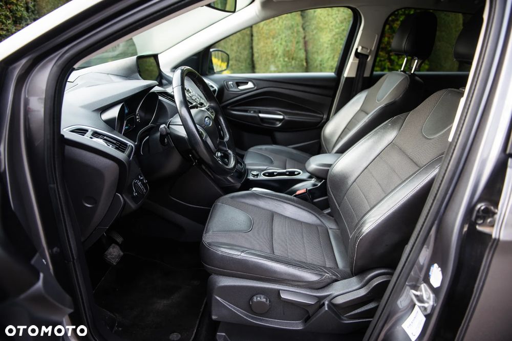 Ford Kuga 2.0 TDCi Titanium MPS6 - 17