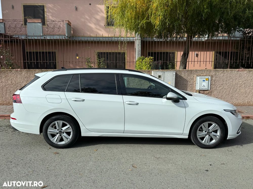 Volkswagen Golf 1.0 TSI Life - 11