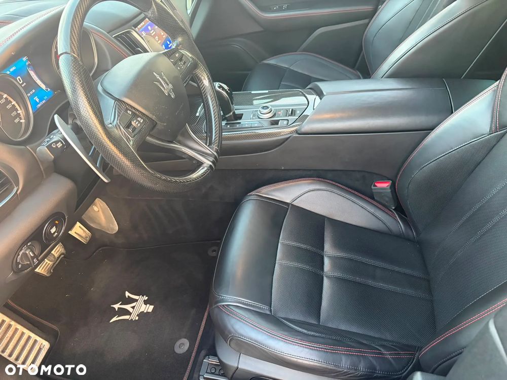 Maserati Levante Q4 - 18