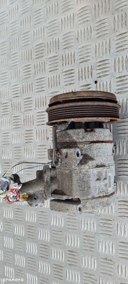 Toyota Rav4 II 1.8 VVT-i Sprężarka Kompresor Klimatyzacji - 3