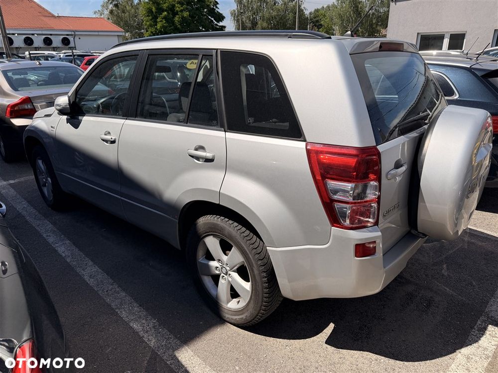 Suzuki Grand Vitara - 5