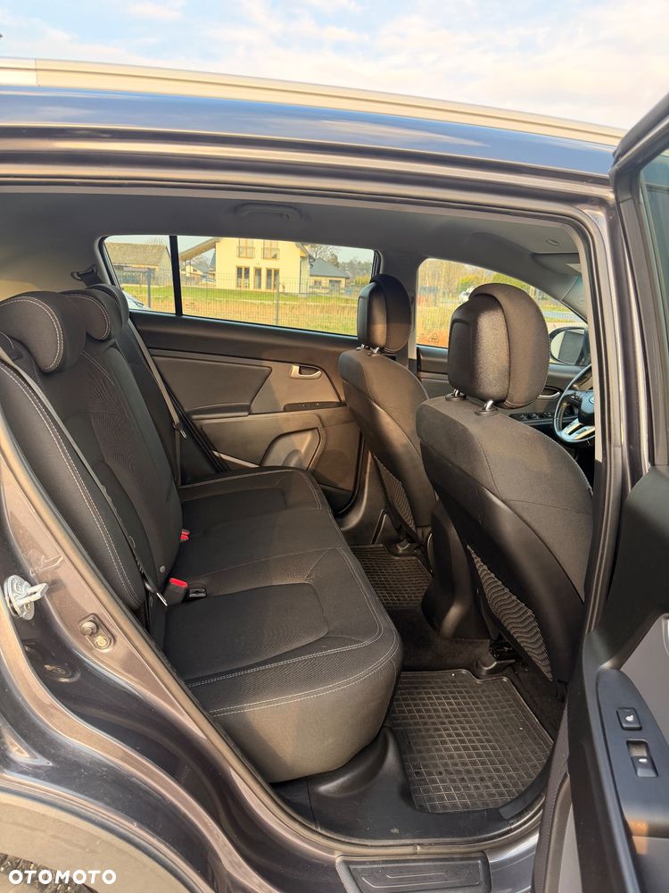 Kia Sportage 1.6 GDI L 2WD - 24