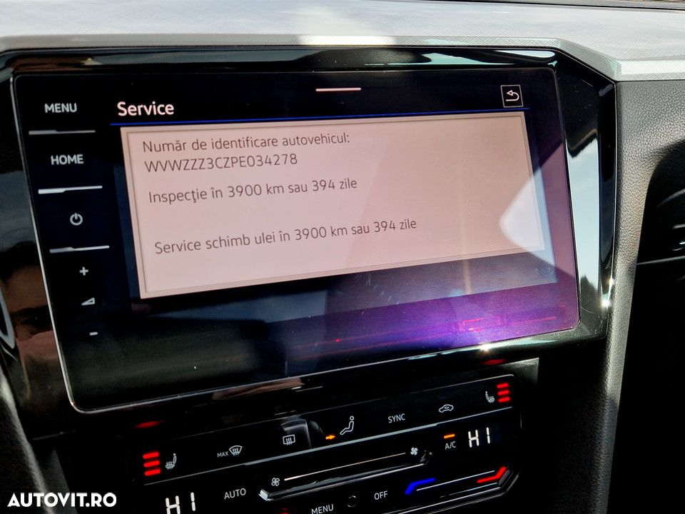 Volkswagen Passat 2.0 TDI DSG Comfortline - 26