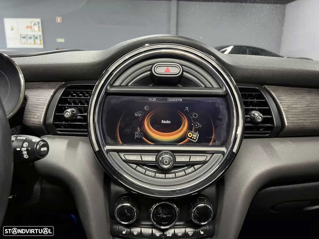 MINI 3 Portas Cooper S Auto - 30