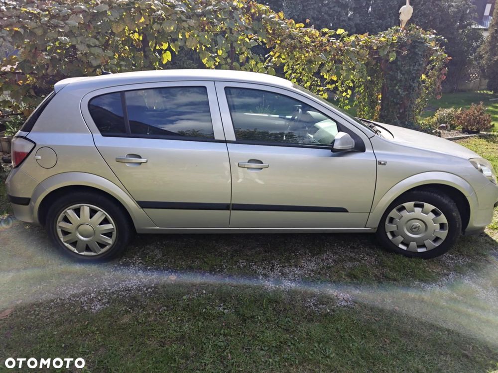 Opel Astra - 3