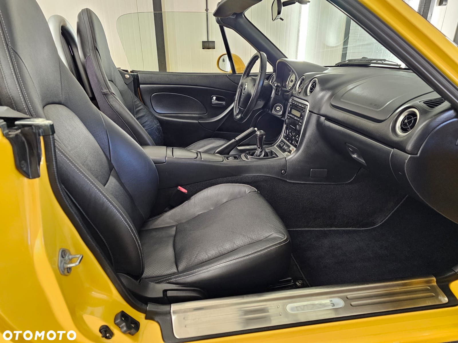Mazda MX-5 1.6 16V - 11