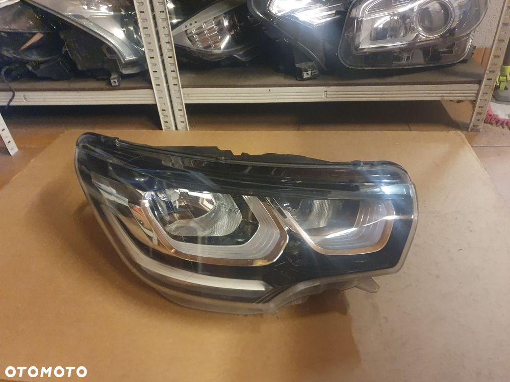 REFLEKTOR PRAWY CITROEN C4 II LIFT B7 LED EUROPA
