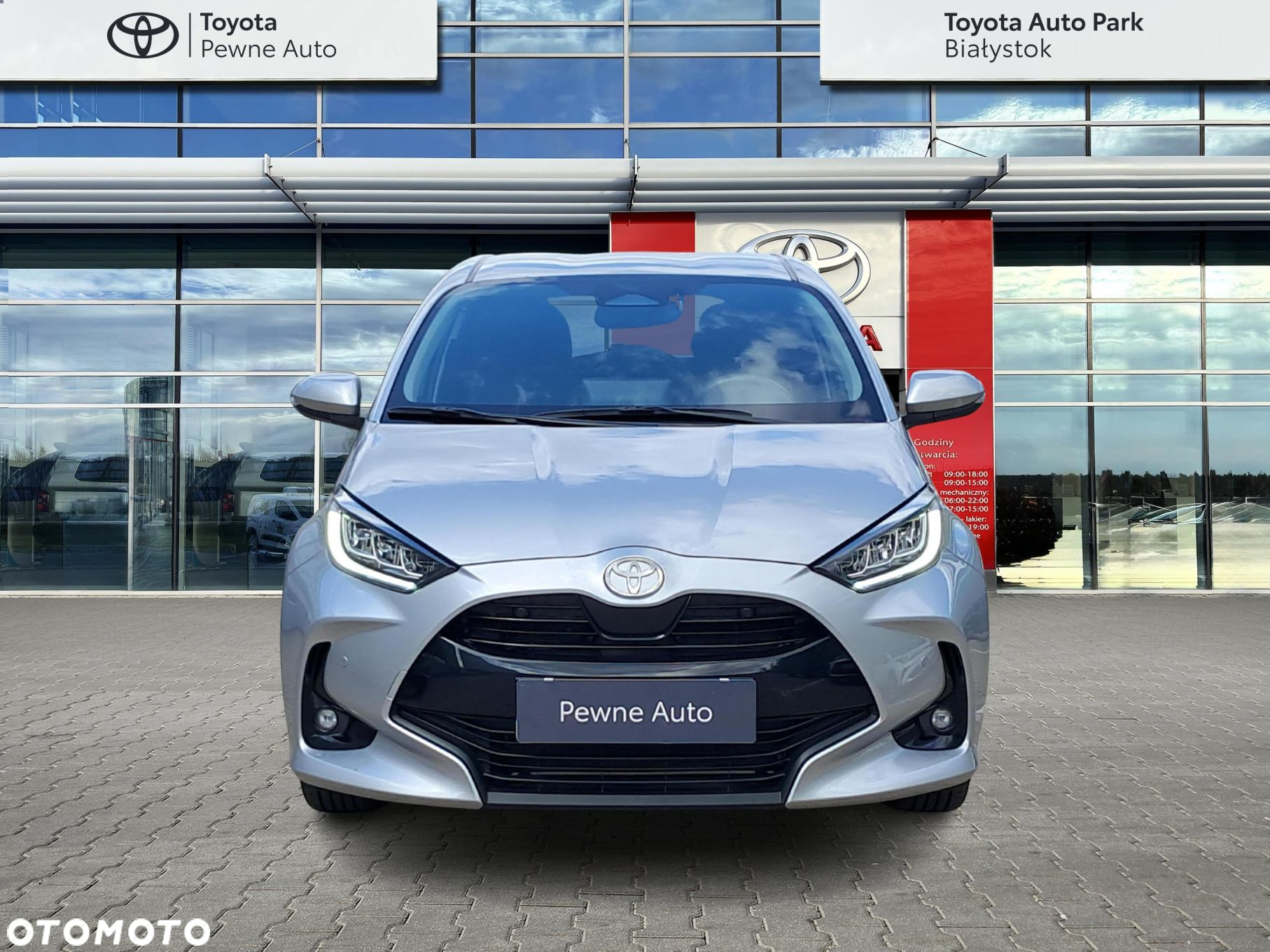 Toyota Yaris - 8