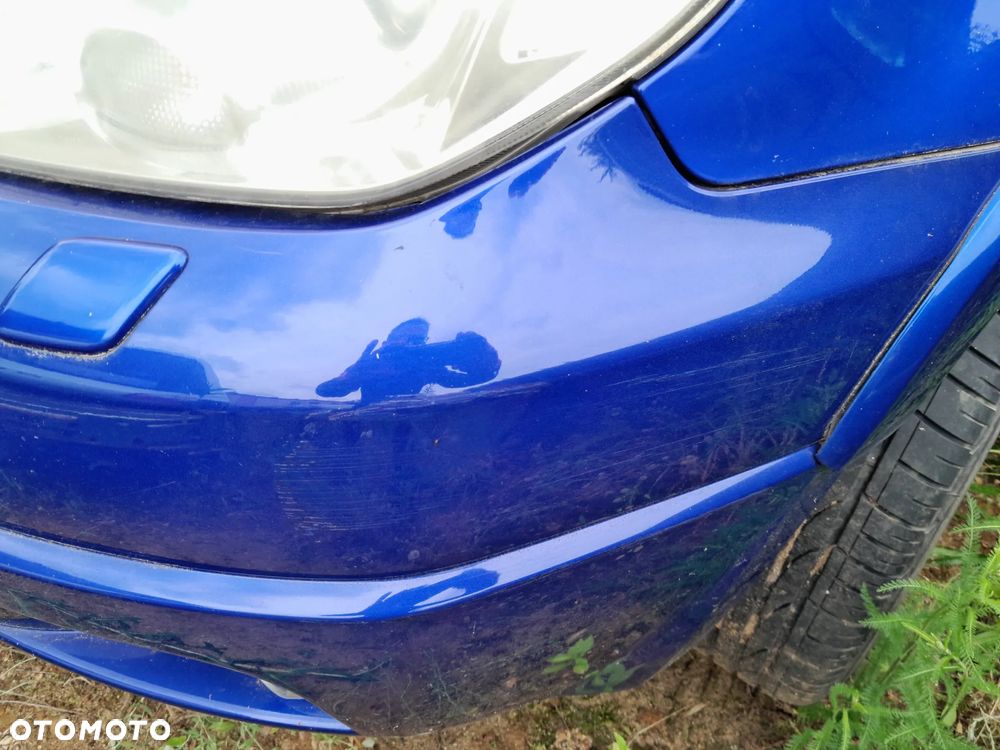 Zderzak przedni MITSUBISHI Outlander I 01-06r. T70E - 3