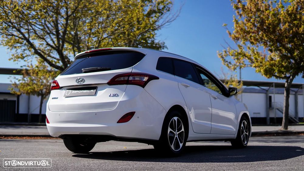 Hyundai i30 1.6 CRDI Blue GO!+ - 20