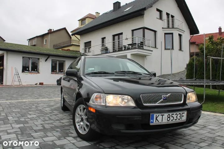 Volvo V40 1.8 - 17