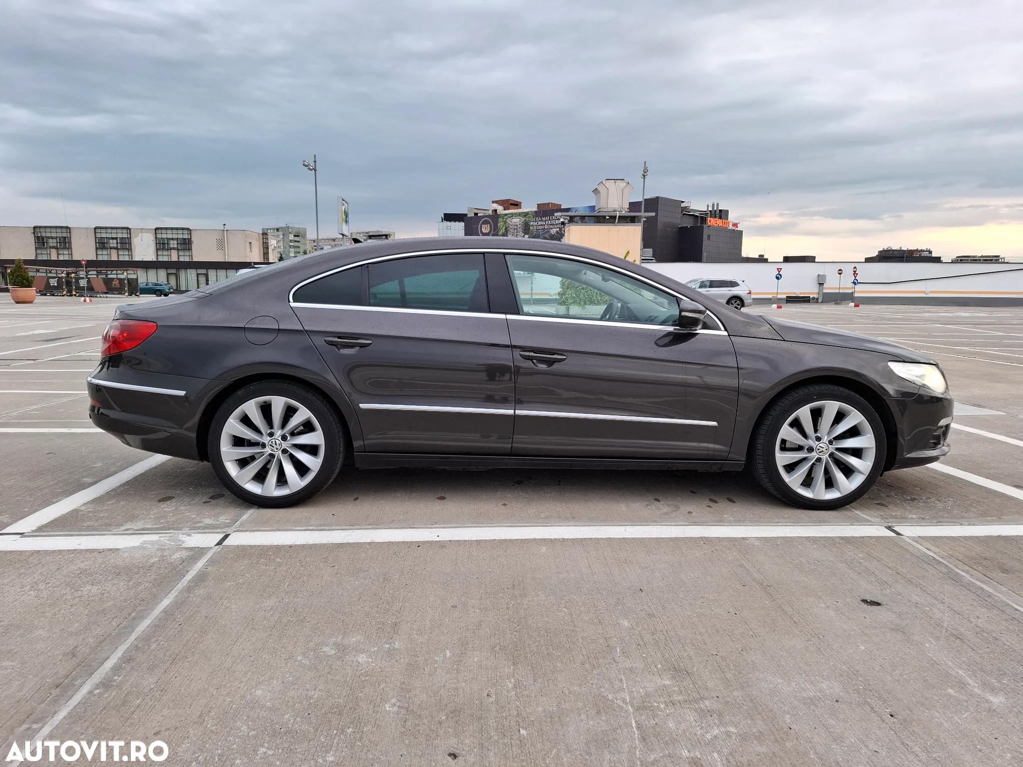 Volkswagen Passat CC 2.0 TDI DSG - 4