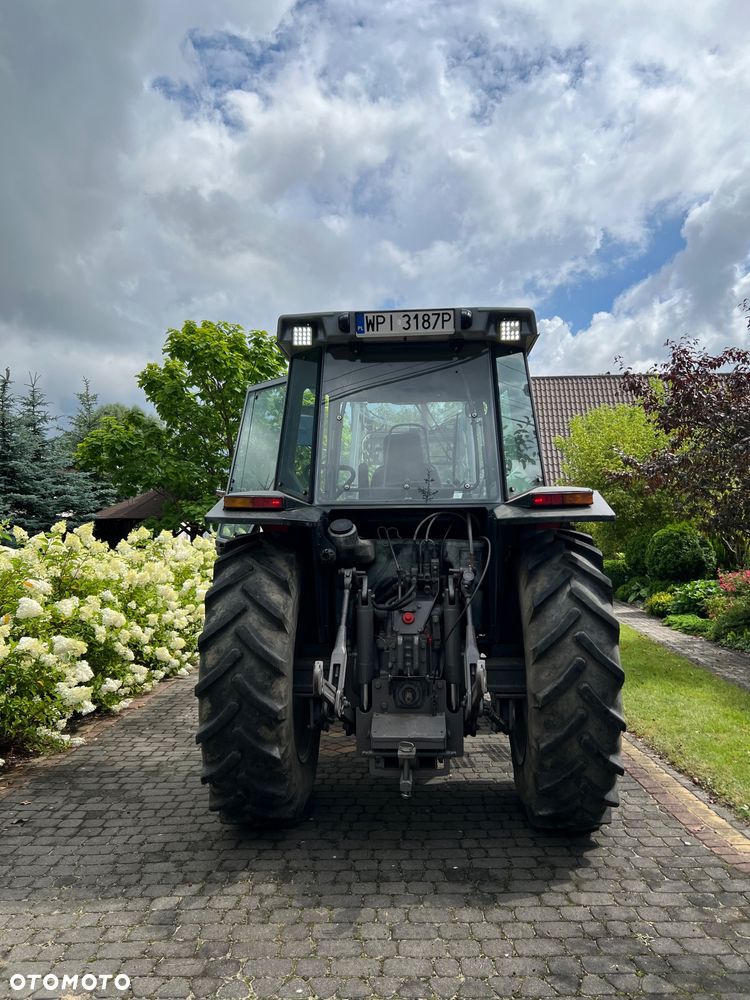 Massey Ferguson - 5
