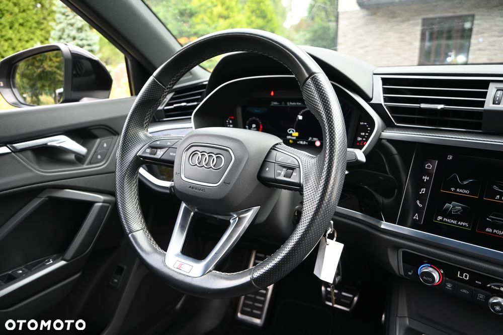 Audi Q3 35 TFSI S tronic S line - 23