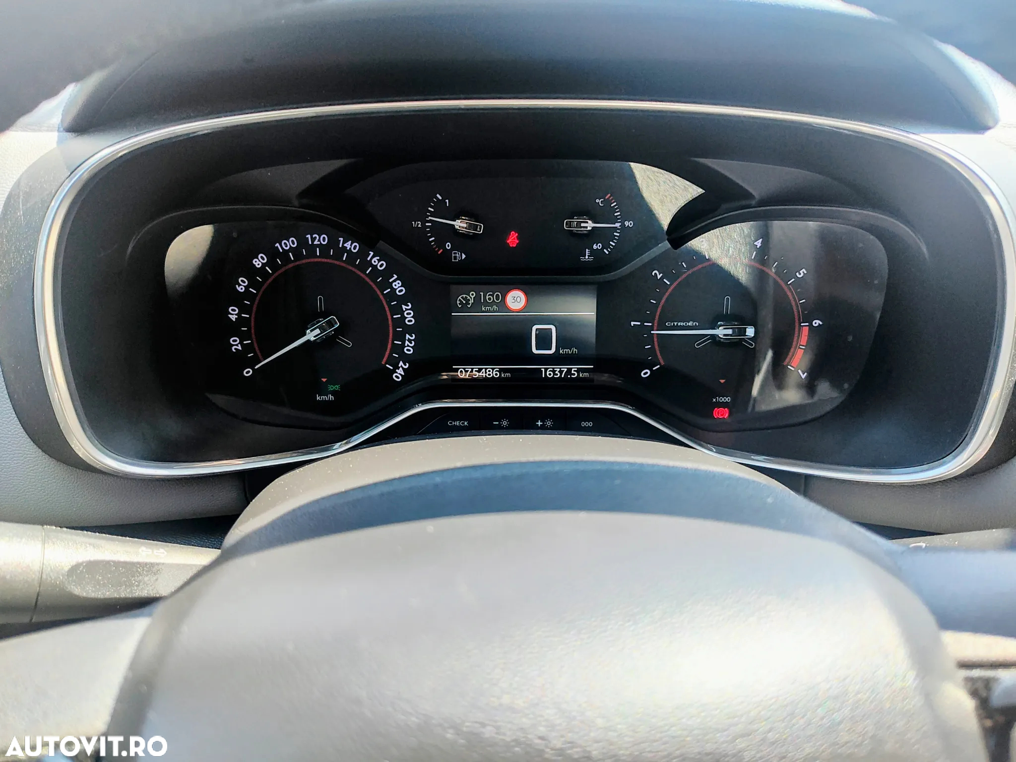 Citroën C5 Aircross - 8