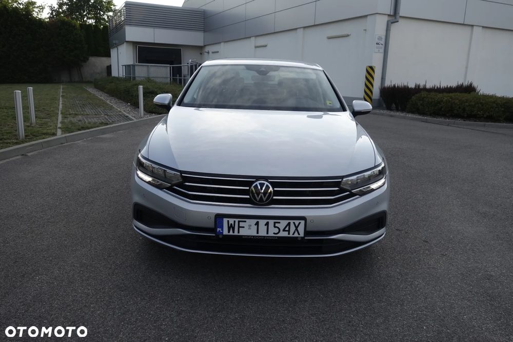 Volkswagen Passat 2.0 TDI EVO Business - 3