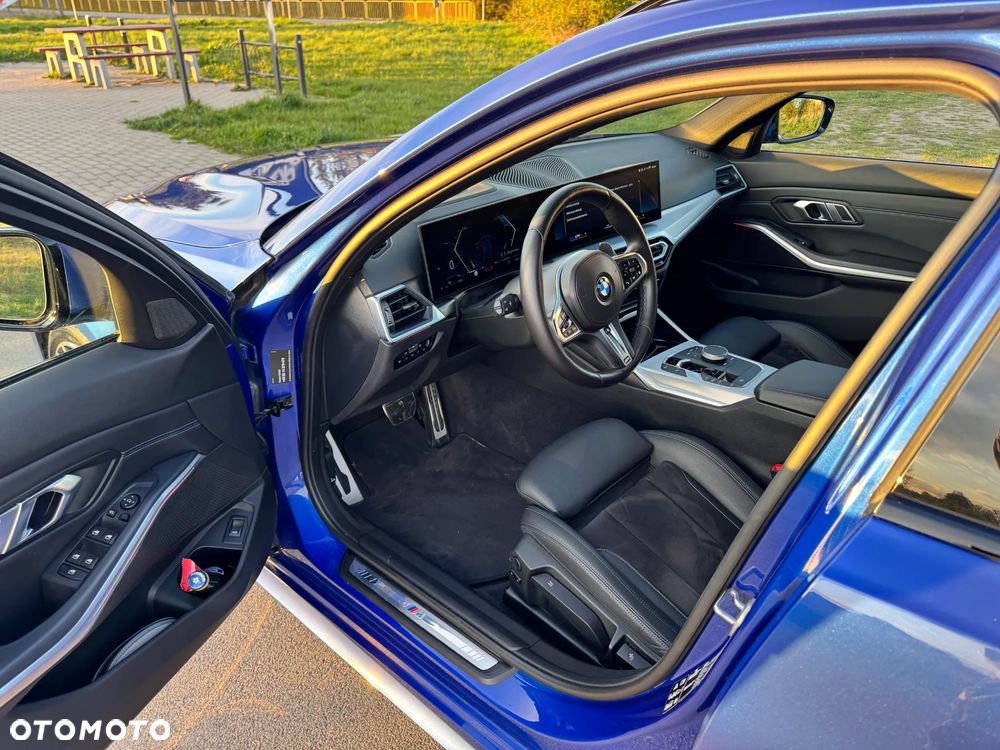 BMW Seria 3 320d xDrive MHEV M Sport sport - 35