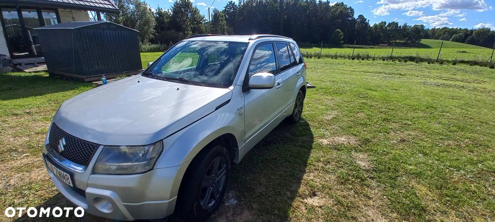 Suzuki Grand Vitara 1.9 DDiS De luxe - 1