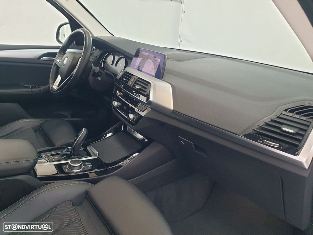 BMW X3 18 d sDrive Auto - 28