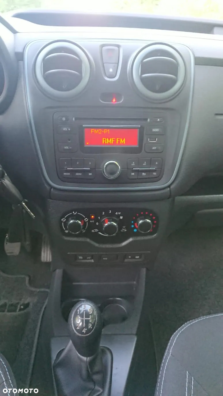 Dacia Dokker 1.5 dCi Laureate - 13