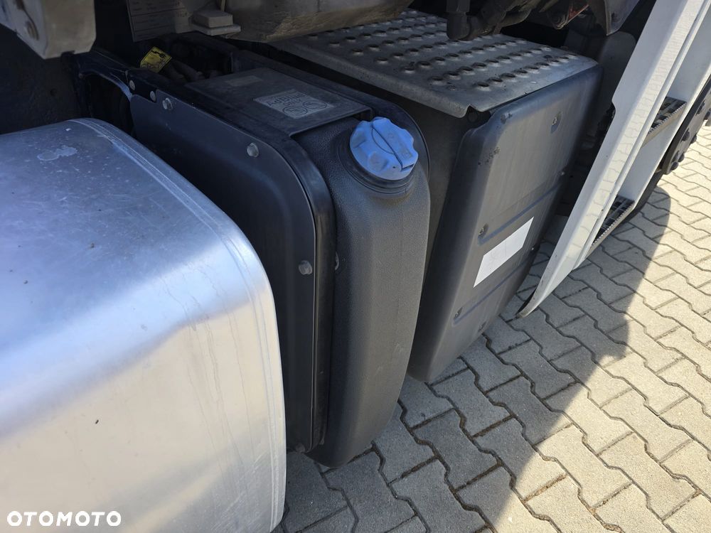 Renault Magnim 440 DXi + HDS - 24