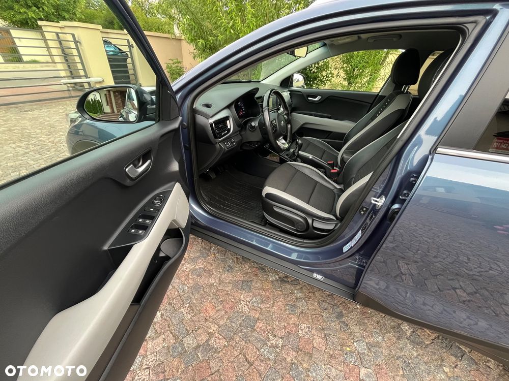 Kia Stonic 1.4 L - 19