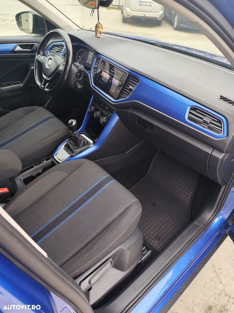Volkswagen T-ROC 1.5 TSI Design - 8
