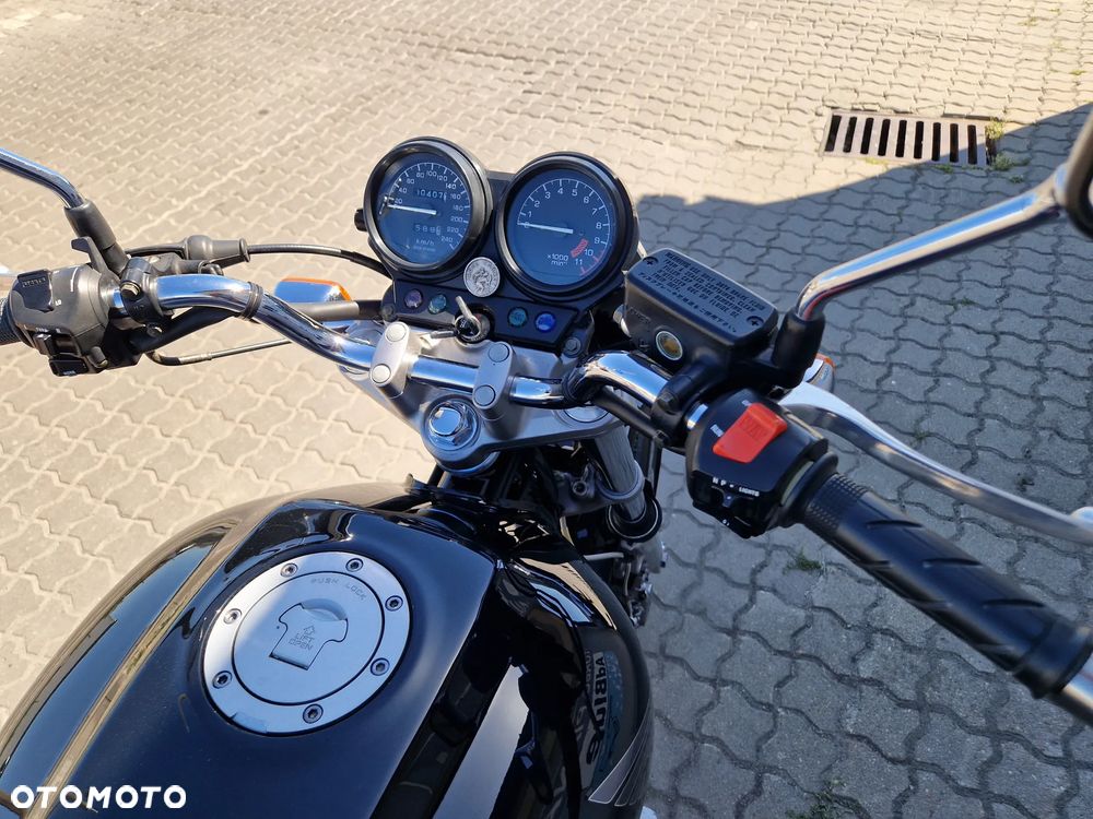 Honda CB - 25