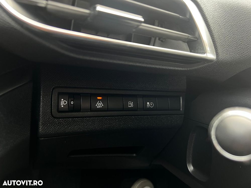 Peugeot 3008 - 30